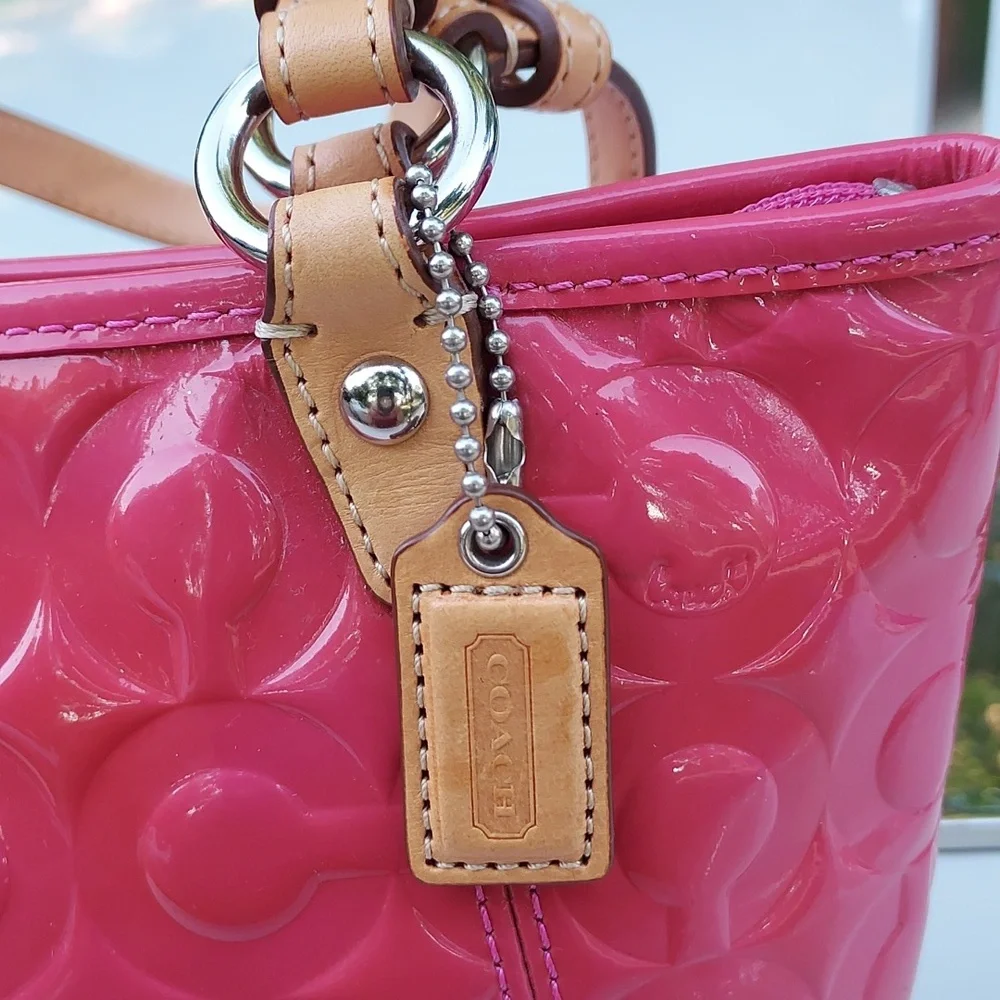 Patent Coach mini bag - Picture 6 of 9